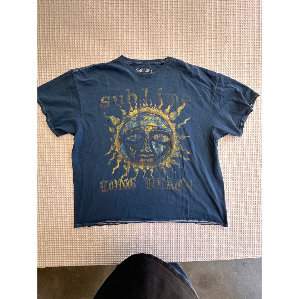 Sublime Men's Size L/XL 2023 Concert T-Shirt Long Beach 27x29 Thrashed